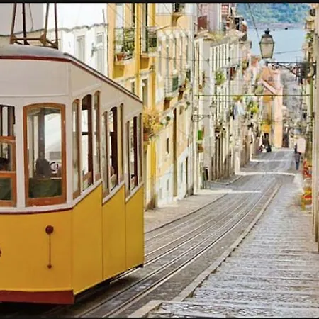 Brand New&cozy Studio: Bairro Alto/ Chiado Lisbona