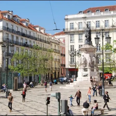 Brand New&cozy Studio: Bairro Alto/ Chiado Appartamento *