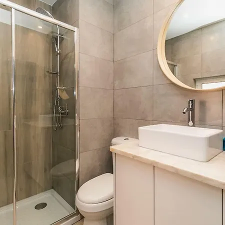 Brand New And Cozy Studio: Bairro Alto/ Chiado